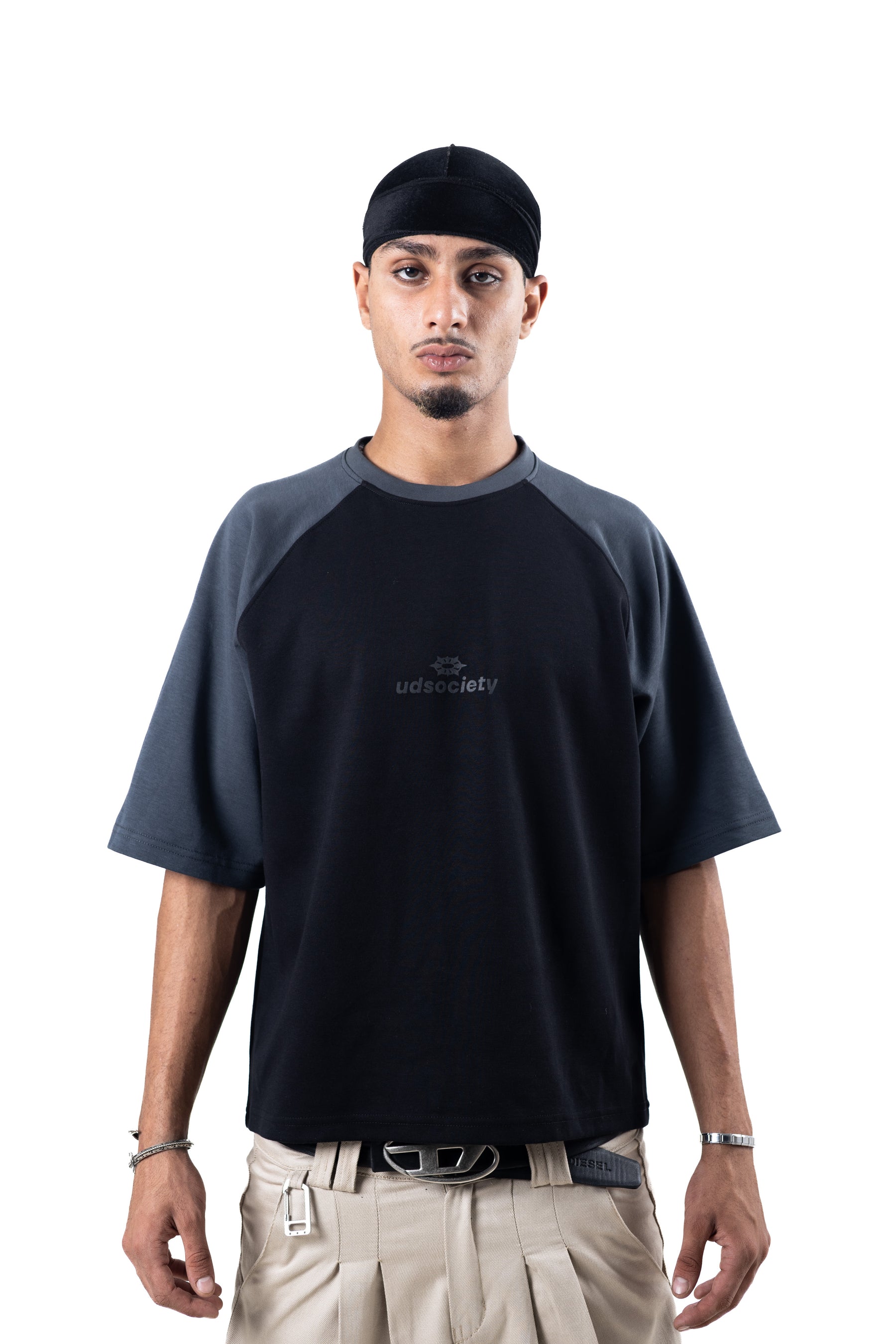 The Belonging Raglan